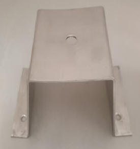 Standoff_bracket_half_inch_hole_1